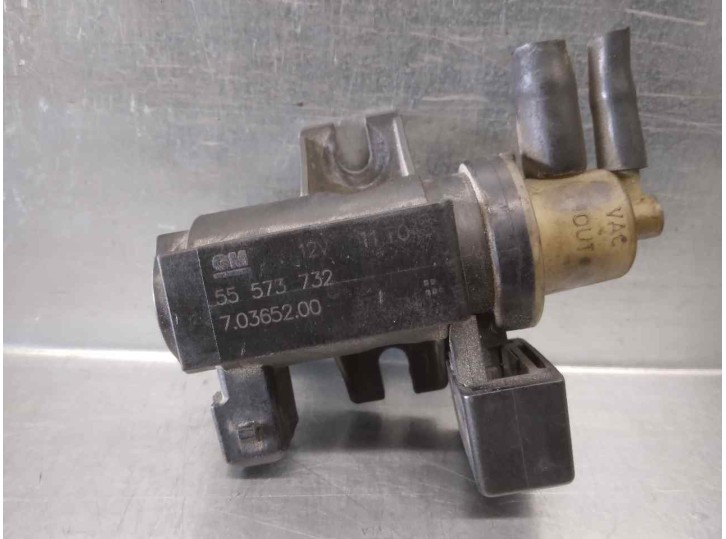 Recambio de electrovalvula vacio para saab 9-3 sport hatch aero referencia OEM IAM 55573732 70365200 
