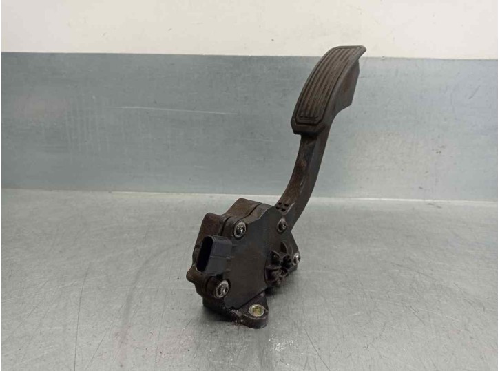 Recambio de potenciometro pedal para toyota prius (nhw30) 1.8 16v cat referencia OEM IAM 7811012010 1988007310 DENSO