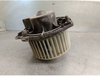 Recambio de motor calefaccion para iveco daily caja cerrada (2006 =>) 2.3 diesel referencia OEM IAM 500326592 5706301A0 DENSO