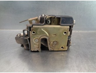 Recambio de cerradura puerta delantera derecha para vento (1h1) 1991-1999 vento 1.9d vento 1.9d (1991 - 1995) referencia OEM IAM