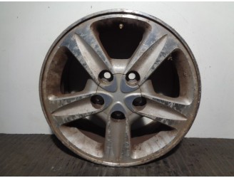 Recambio de llanta para toyota previa (r30) 2.0 turbodiesel cat referencia OEM IAM 4261128440 R15X61/2JJ50 