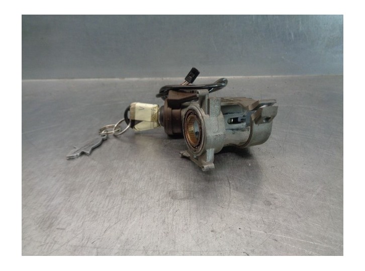 Replacement ignition switch for Vento (1H1) 1991-1999 Vento 1.9D Vento 1.9D (1991 - 1995) OEM IAM reference 