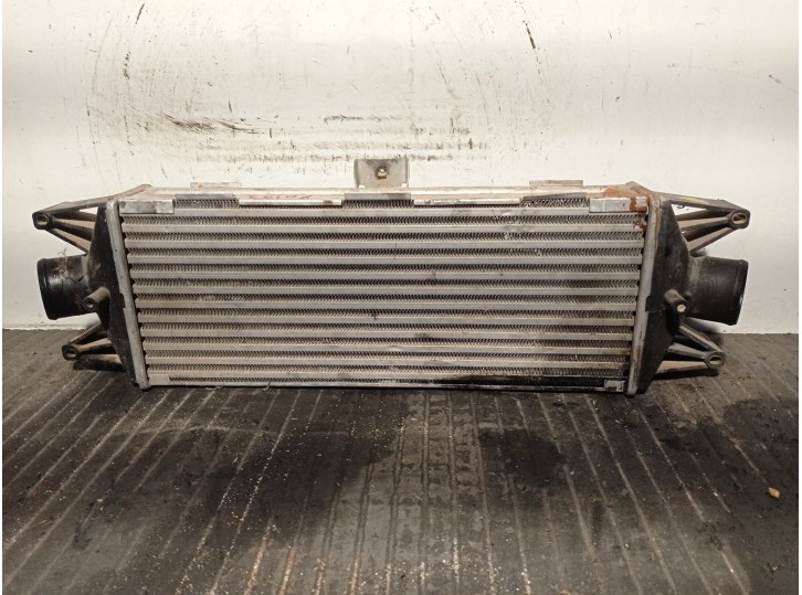 Replacement intercooler for Iveco Daily closed box (2006 =>) 2.3 diesel OEM IAM reference 5801313640 JDEUS