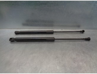 Recambio de amortiguadores maletero / porton para renault kadjar 1.2 tce energy referencia OEM IAM 904514584R 