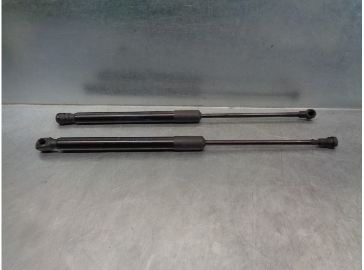 Recambio de amortiguadores maletero / porton para renault kadjar 1.2 tce energy referencia OEM IAM 904514584R 