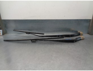 Recambio de brazo limpia delantero derecho para renault kadjar 1.2 tce energy referencia OEM IAM 288860455R  