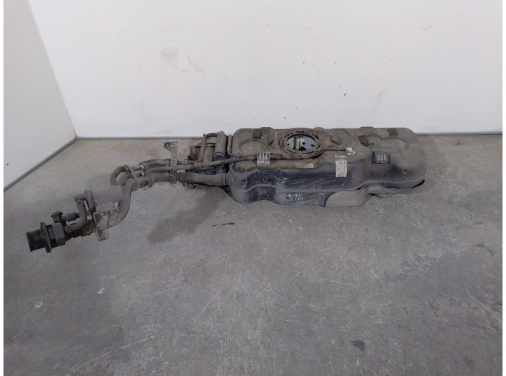 Recambio de deposito combustible para hyundai ioniq referencia OEM IAM 31150G2000  CESTA 28