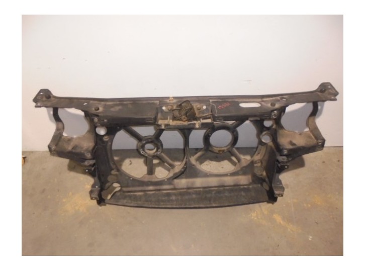 Replacement front panel for Vento (1H1) 1991-1999 Vento 1.9D Vento 1.9D (1991 - 1995) OEM IAM reference FIBRE WITH LOCK