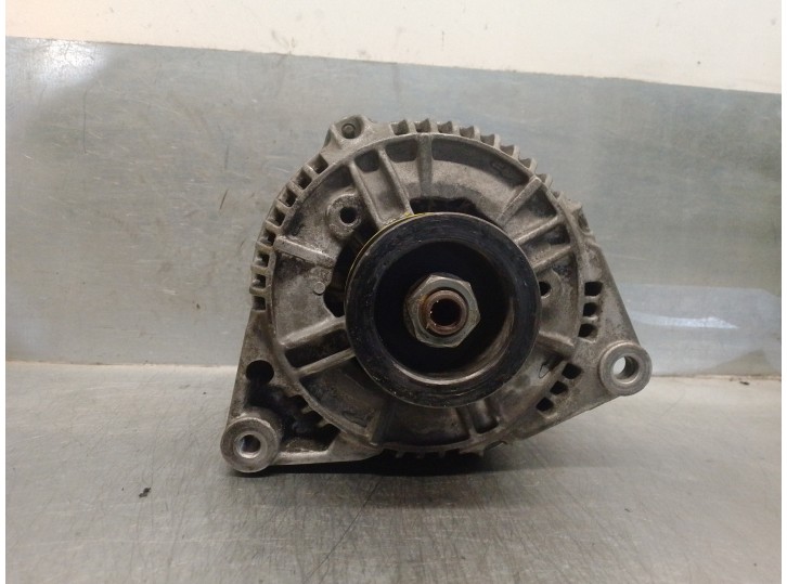 Recambio de alternador para audi a6 berlina (c4) 2.3 referencia OEM IAM 059903015 0123515024 BOSCH