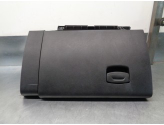 Recambio de guantera para renault kadjar 1.2 tce energy referencia OEM IAM 685005747R 685002635R 