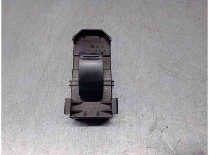 Recambio de mando elevalunas delantero derecho para toyota previa (r30) 2.0 turbodiesel cat referencia OEM IAM 8481060050  