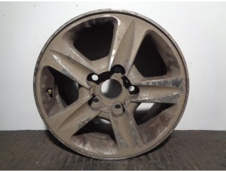 Recambio de llanta para toyota previa (r30) 2.0 turbodiesel cat referencia OEM IAM 4261128440 R15X61/2JJ50 