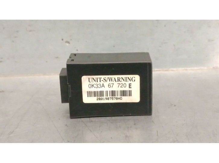 Recambio de modulo electronico para kia rio i hatchback (dc) 1.5 16v referencia OEM IAM 0K33A67720E 0K33A67720E 