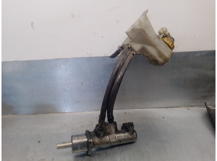 Recambio de bomba freno para alfa romeo 156 (116) 2.4 jtd cat referencia OEM IAM 46481517 46481517 