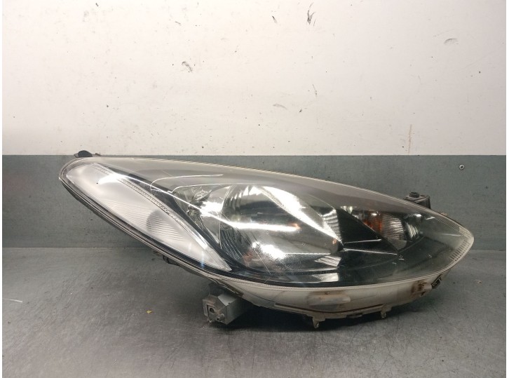 Replacement right headlight for Mazda 2 Lim. (DE) 1.5 16V CAT OEM IAM reference DF71510K0D DF71510K0D 