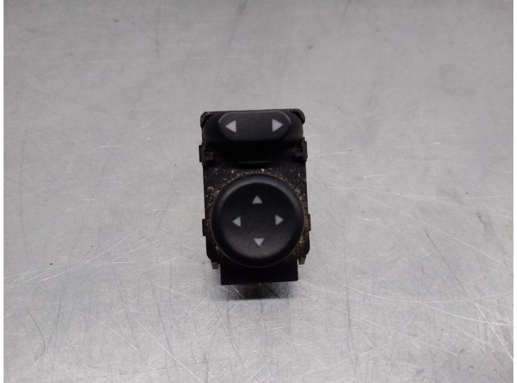 Recambio de mando retrovisor para alfa romeo 156 (116) 2.4 jtd cat referencia OEM IAM 06801 