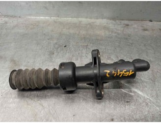 Recambio de bomba embrague para citroën c5 berlina 2.0 hdi x referencia OEM IAM 218212  