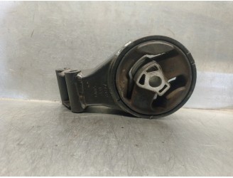 Recambio de soporte motor trasero para opel insignia berlina 2.0 cdti cat referencia OEM IAM 13228303 V05932 