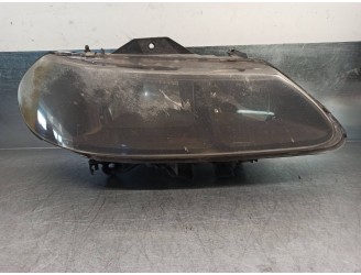 Recambio de faro derecho para renault laguna (b56) 1.9 dti diesel cat referencia OEM IAM 7701047881 14942000R2 5 PUERTAS