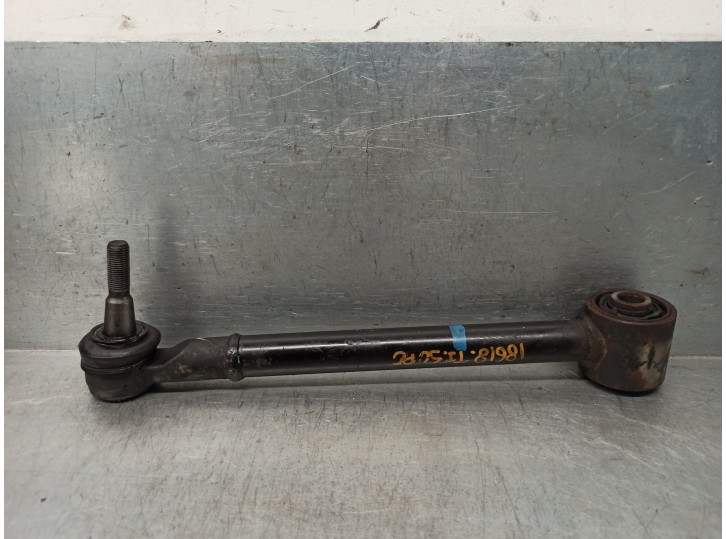 Recambio de brazo suspension superior trasero izquierdo para lexus is 200 (ds2/is2) d-cat referencia OEM IAM 4879053030 