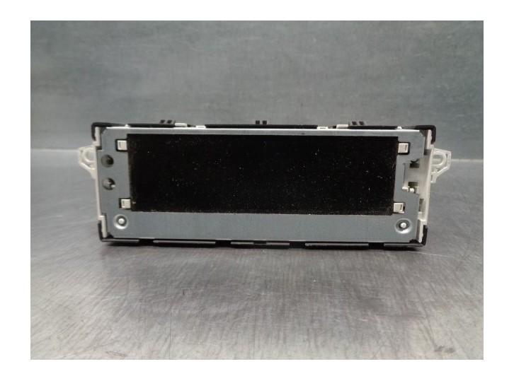 Replacement multifunction screen for Citroën C4 Lim. Business OEM IAM reference 9676198280 