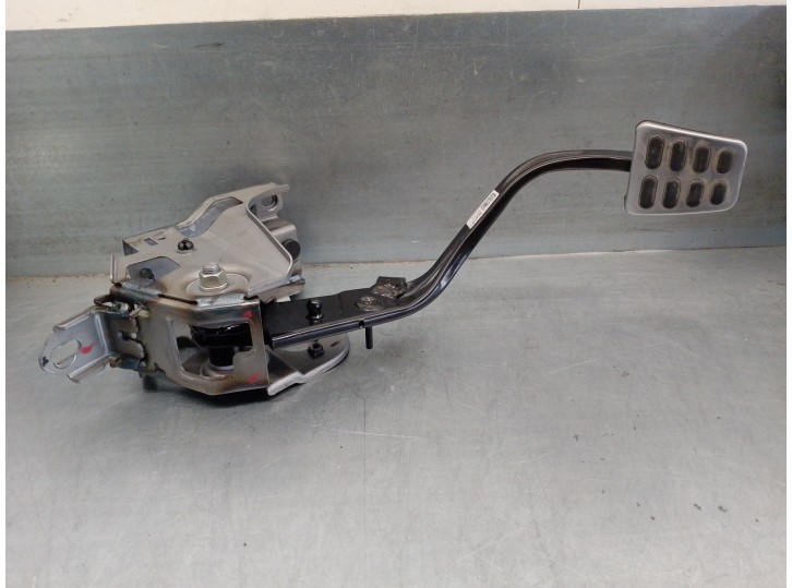 Recambio de pedal embrague para hyundai i30 (pde, pd, pden) 2.0 n referencia OEM IAM 32802S0100 