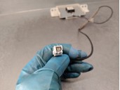 Recambio de antena para lexus is 200 (ds2/is2) d-cat referencia OEM IAM 8686053050 NAVEGACION 