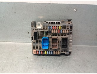 Recambio de caja reles / fusibles para citroën ds5 2.0 hdi fap referencia OEM IAM 9674922080 9674922080 