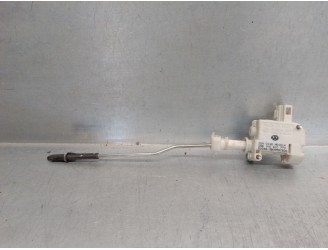 Recambio de motor tapa deposito combustible para volkswagen golf v berlina (1k1) 1.6 16v fsi referencia OEM IAM 1K6810773  