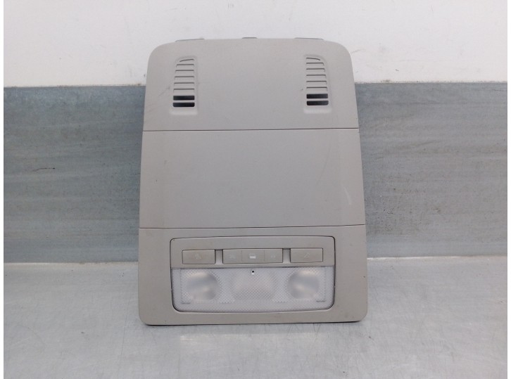 Recambio de luz interior para opel insignia berlina 2.0 cdti cat referencia OEM IAM 13339682 315671560 