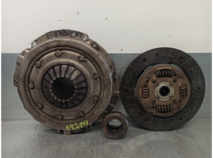 Recambio de kit embrague para ford sierra berlina referencia OEM IAM 5029565 680607 VALEO