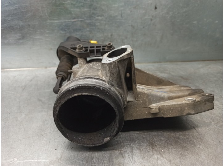 Recambio de caja mariposa para mercedes-benz clase c (w202) berlina 220 diesel (202.121) referencia OEM IAM 6040980517  