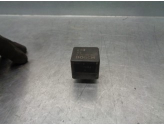 Recambio de rele para mercedes-benz clase c (w202) berlina 220 diesel (202.121) referencia OEM IAM 0332002197  