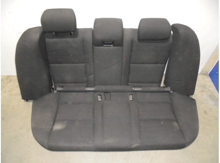 Recambio de asientos traseros para bmw serie 5 berlina (e60) 2.0 16v diesel referencia OEM IAM TELA NEGRA 4 PUERTAS