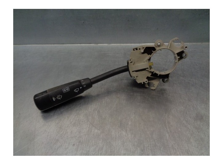 Replacement light switch for Mercedes-Benz CLK Class (W208) Coupé 230 Compressor (208.347) OEM IAM reference 2085450010 