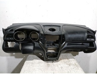 Recambio de salpicadero para ssangyong xlv suv e-xgi 160 referencia OEM IAM 173910 173910 