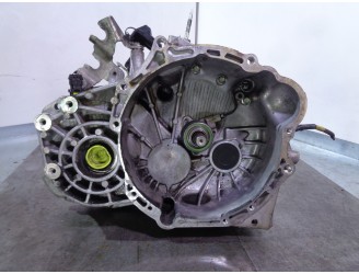 Recambio de caja cambios para chevrolet epica 2.0 diesel cat referencia OEM IAM BW3421 96420025 BC007303