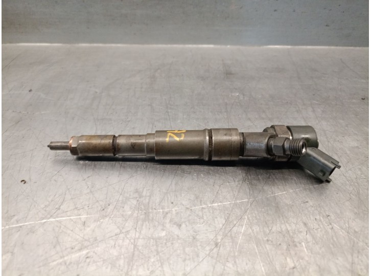 Recambio de inyector para bmw 3 touring (e46) 330 d referencia OEM IAM 7785984 0445110047 BOSCH