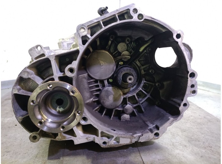 Recambio de caja cambios para seat ateca (kh7, khp) 2.0 tdi referencia OEM IAM ULV 02Q300058C FM62Q028