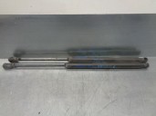Replacement trunk / tailgate shock absorbers for Lancia Musa (184) 1.4 16V Oro OEM IAM reference 46830389 