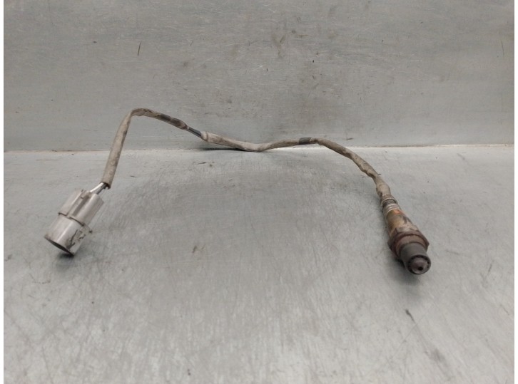 Recambio de sonda lambda para hyundai ioniq referencia OEM IAM 3921003140 9025030133 KEFICO