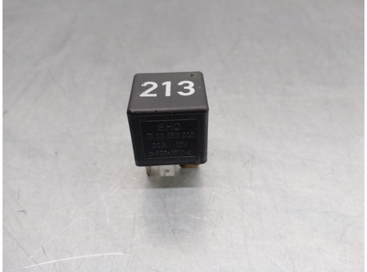 Replacement relay for Audi A4 Saloon (B5) 1.8 20V Turbo OEM IAM reference 443951253 899511000 BOSCH