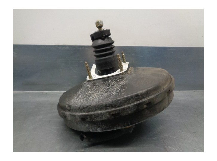 Recambio de servofreno para lancia musa (184) 1.4 16v oro referencia OEM IAM 51711210 0204024889 BOSCH