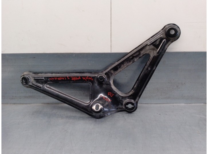 Replacement front right lower suspension arm for Hyundai i30 (PDE, PD, PDEN) 2.0 N OEM IAM reference 62477S0000 