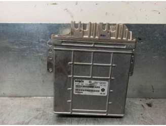 Recambio de centralita motor uce para chrysler voyager (gs) 2.5 td referencia OEM IAM P04686660AB 0281001333 BOSCH