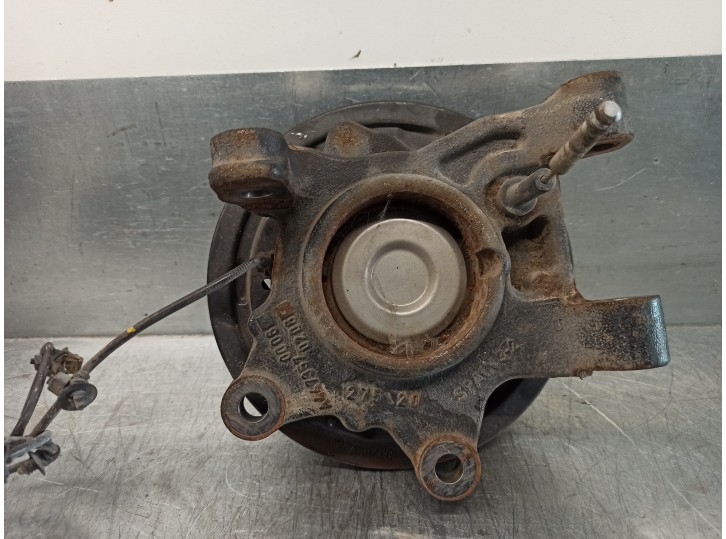 Recambio de mangueta trasera izquierda para mercedes-benz clase v (w447) referencia OEM IAM A4473570006 