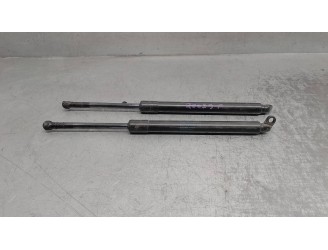 Replacement boot / tailgate struts for BMW 5 Series Saloon (E39) 2.5 24V Turbodiesel CAT OEM IAM reference 9283HM 