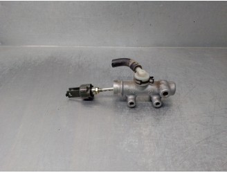 Recambio de bomba embrague para lexus is 200 (ds2/is2) d-cat referencia OEM IAM 3142053020  