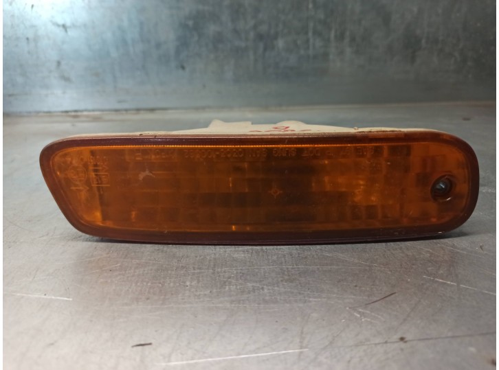 Recambio de piloto delantero derecho para daewoo leganza 2.0 cat referencia OEM IAM 0303000838  