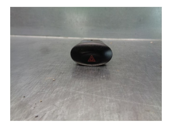 Recambio de warning para daewoo matiz cd referencia OEM IAM 864W0140 